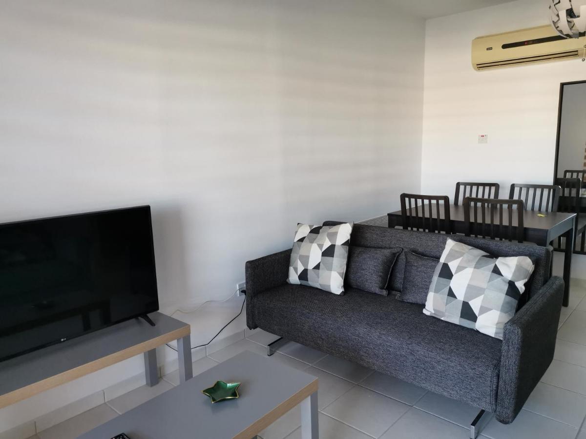 Iris Village, Near Kings Avenue Mall - By Imh Travel & Tours Paphos Exterior photo